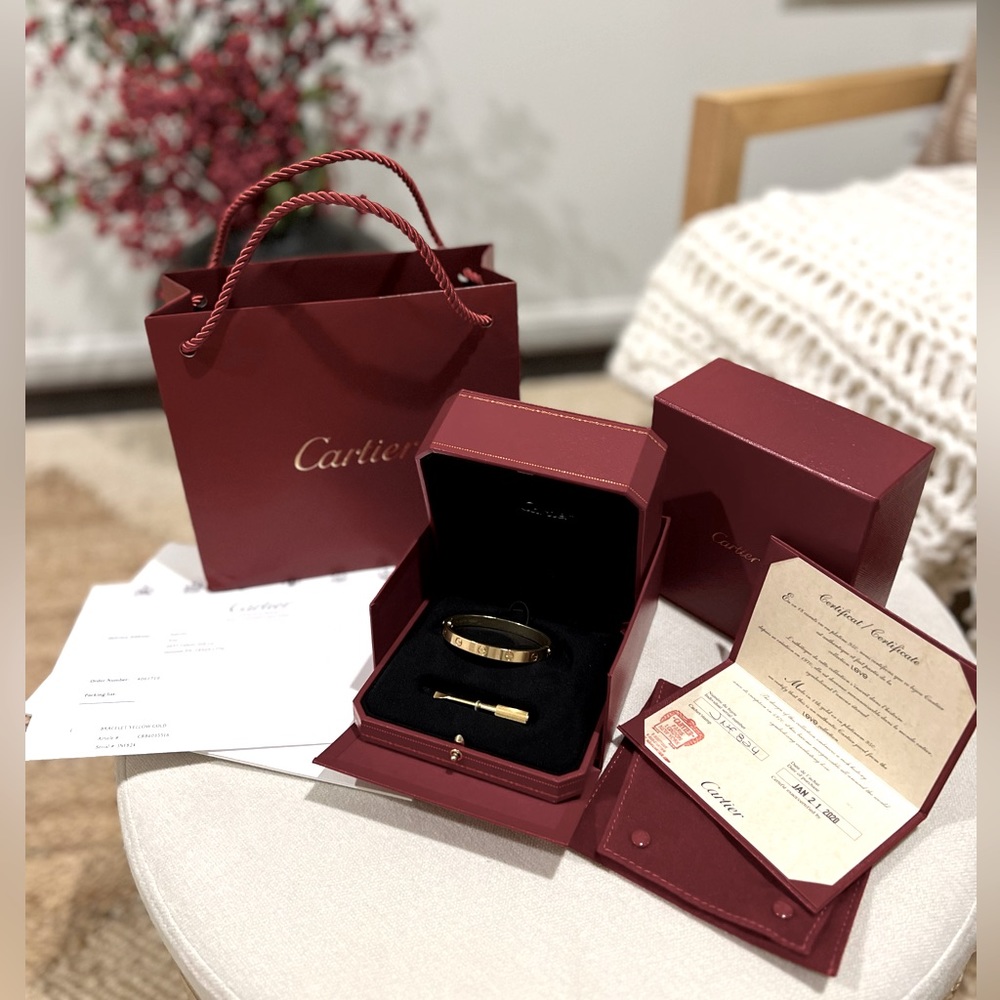 Cartier LOVE bracelet Yellow Gold Sz. 16